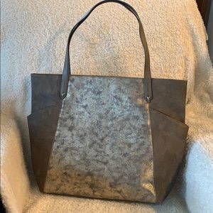 STELLA AND DOT Bleecker tote